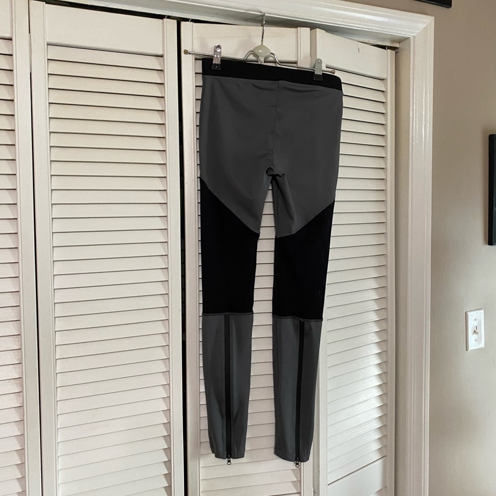 Hue leggings SZ SM.